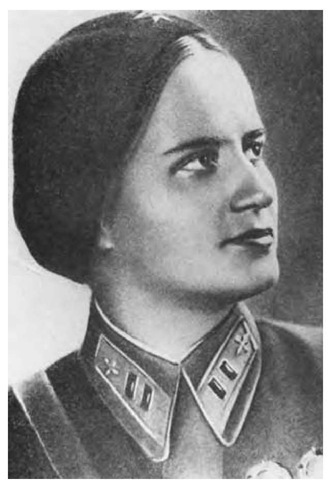 Marina Raskova, commanding officer of the Soviet 586th Dive Bomber Aviation Regiment.
