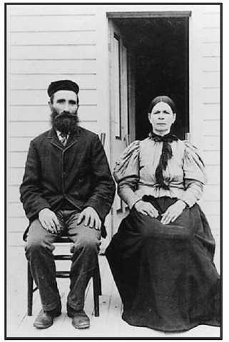 David and Dora Breslow, two of the original settlers of Woodbine, immigrated from Gorodok, Vitebsk, White Russia (Belarus), 1905. 