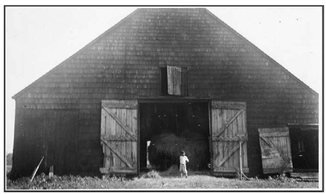 Old Dutch-type barn, Black wells Mills, 1931.